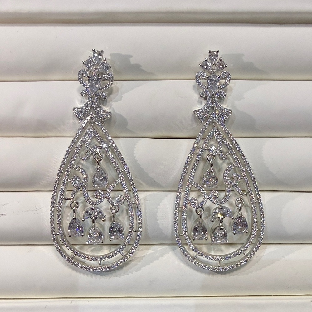 Elegant Silver Teardrop Earrings